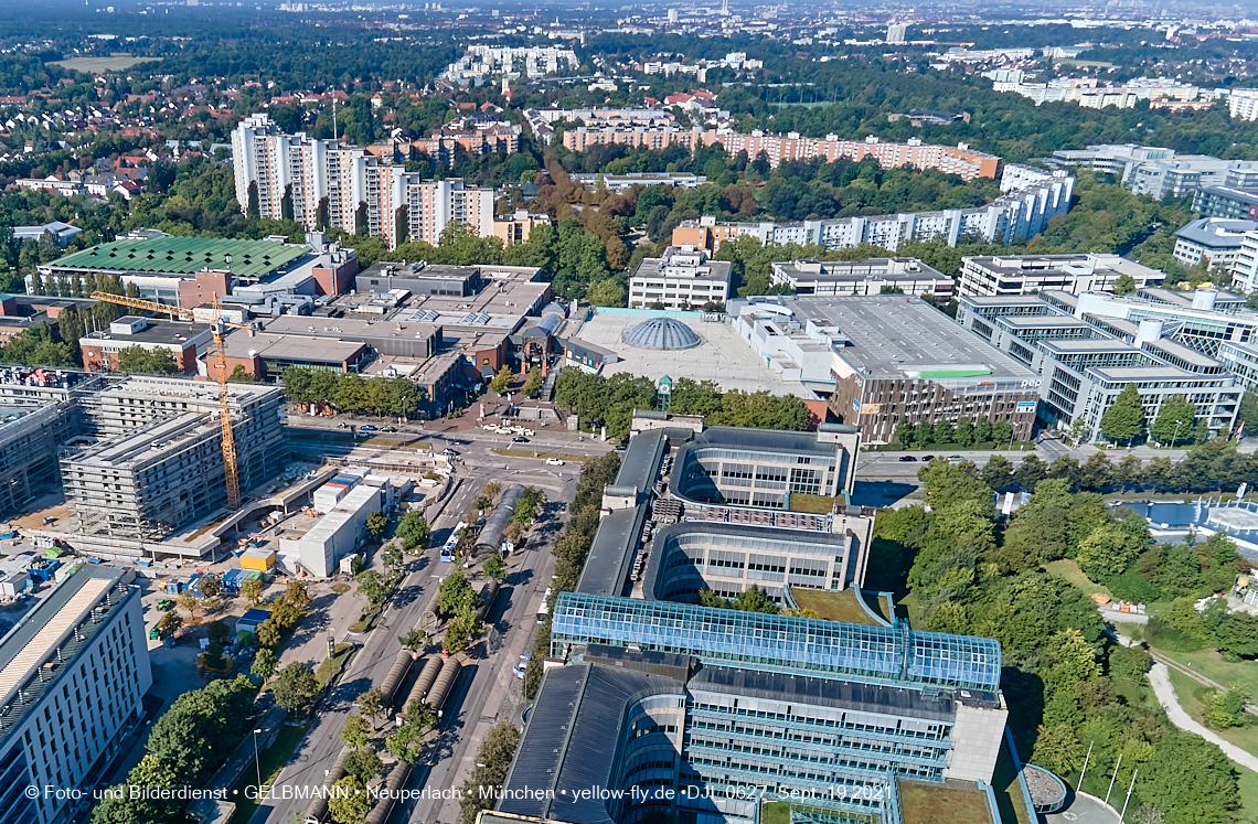 19.09.2021 - Perlach Plaza und Umgebung in Neuperlach 